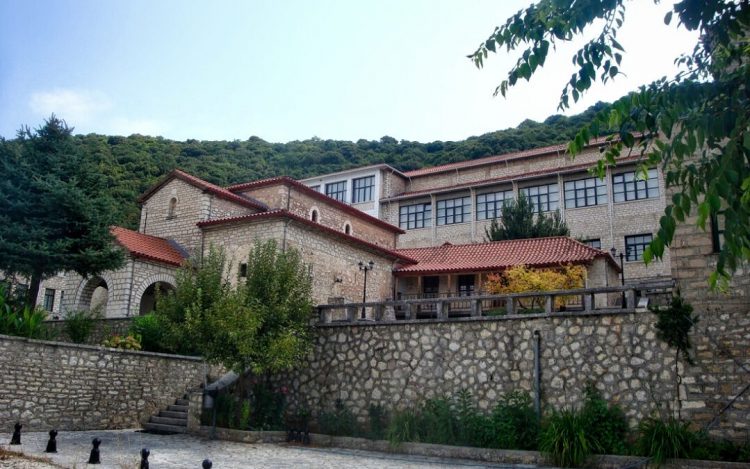 110 χρόνια γιορτάζει η Ανώτατη Εκκλησιαστική Ακαδημία Βελλάς Ιωαννίνων,που όμως βάζει οριστικό το «λουκέτο» από το ακαδημαϊκό έτος 2022 – 2023…