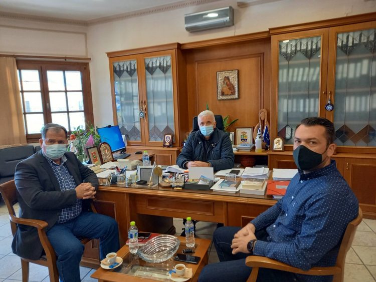 Συνάντηση του Δημάρχου Μετεώρων με τον Δήμαρχο Λίμνης Πλαστήρα