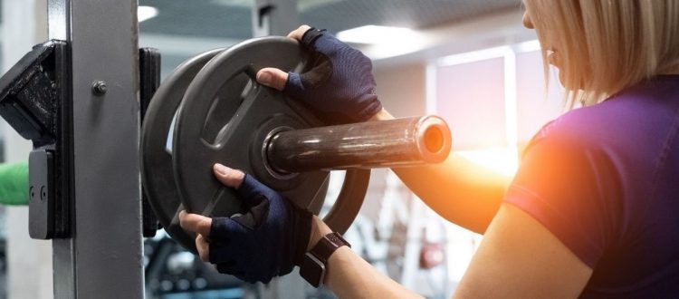 5 λόγοι για να ξεκινήσει μια γυναίκα να σηκώνει βάρη