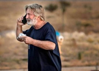 Άλεκ Μπάλντουιν: Ποιος έδωσε το όπλο στον διάσημο ηθοποιό και τι κατέθεσε στην αστυνομία