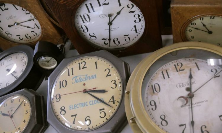 Αλλαγή ώρας 2021: Πότε θα γυρίσουμε τα ρολόγια μας μια ώρα πίσω