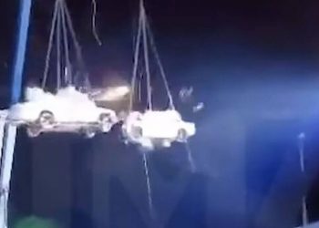Τρομακτικό ατύχημα στο America’s Got Talent: 41χρονος έγινε «σάντουιτς» ανάμεσα σε φλεγόμενα οχήματα