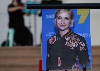 Άλεκ Μπάλντουιν: Η δήλωση-βόμβα της υπεύθυνης για τα όπλα στην παραγωγή – «Δεν ήμουν έτοιμη»