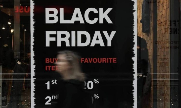 Πότε «πέφτουν» φέτος Black Friday και Cyber Monday- Τι να προσέχουν οι καταναλωτές
