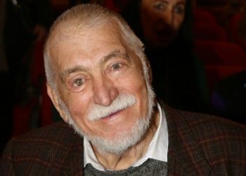 Ανέστης Βλάχος: Στα δικαστήρια οι συγγενείς για την διαθήκη του – Τι λέει ο δικηγόρος του γιου του