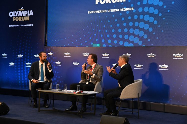 Κόντρα Φαρμάκη – Αγοραστού για το υδρο-ηλεκτρικό εργοστάσιο στη Μεσοχώρα στο Φόρουμ της Ολυμπίας