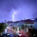 Κακοκαιρία: Συνεχίζει αγριεμένη την επέλασή της η «Αθηνά» – Κίνδυνος πλημμυρών σε αρκετές περιοχές
