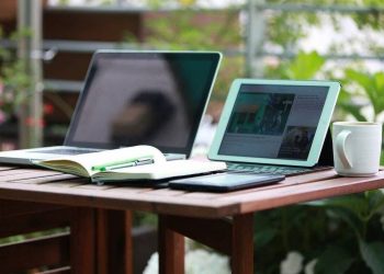 Voucher 200 ευρώ για laptop και tablet – Ψηφιακή Μέριμνα: Ποιοι είναι οι δικαιούχοι του Γ’ κύκλου