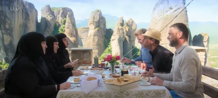 Γκόρντον Ράμσεϊ: Το road trip στα Μετέωρα και οι καλόγριες – Δείτε βίντεο