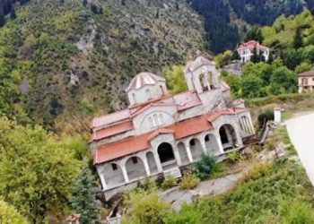 Ροπωτό: Το χωριό “φάντασμα” που βουλιάζει