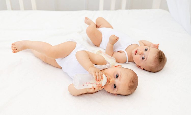 Πώς επηρεάζει τα δίδυμα η σειρά γέννησής τους;