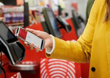 Ποιες κάρτες μπορείτε να πληρώνετε με το smartphone σας