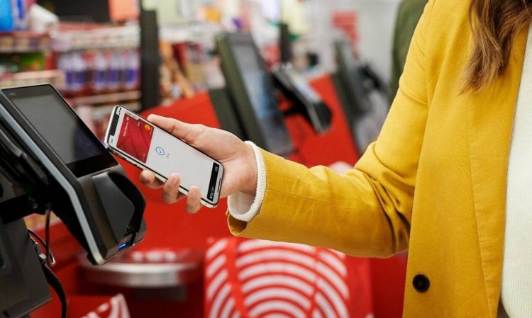 Ποιες κάρτες μπορείτε να πληρώνετε με το smartphone σας