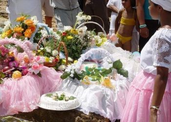 Απίστευτα έθιμα της Πρωτοχρονιάς στον κόσμο