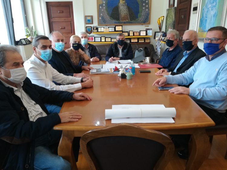 Βιοκλιματική ανάπλαση του κεντρικού πεζοδρόμου του Βελεστίνου