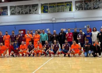 Με ανατροπή ο ΑΟΤ Futsal νίκη 5-4 στη Λάρισα