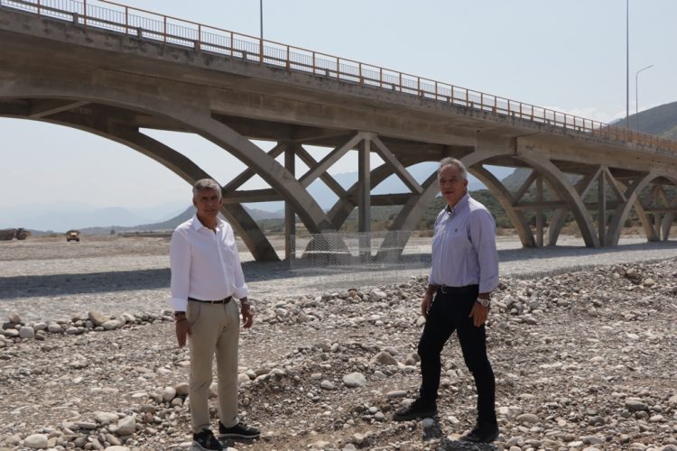 Αντιπλημμυρικά έργα σε 15 ρέματα της Π.Ε. Τρικάλων