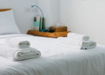 Γέμισαν “καραντινάτους” τα καταλύματα airbnb στα Τρίκαλα