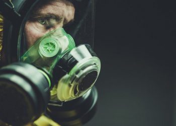 Οι 10+1 δημοφιλέστερες θεωρίες συνωμοσίας για τον κορωνοϊό Covid-19