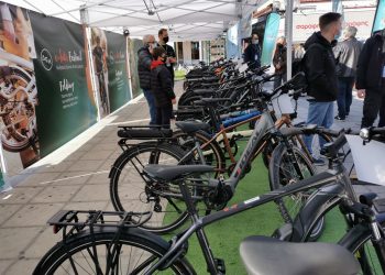 ΔΕΗ e-bike festival: Η μεγάλη γιορτή των ηλεκτρικών ποδηλάτων ξεκίνησε από τα Τρίκαλα