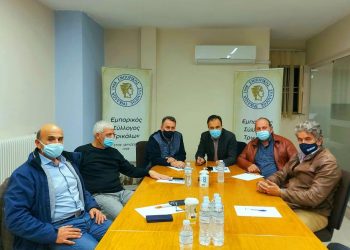 Συνεργασία Δήμου Τρικκαίων και Εμπορικού Συλλόγου Τρικάλων για την εορταστική περίοδο
