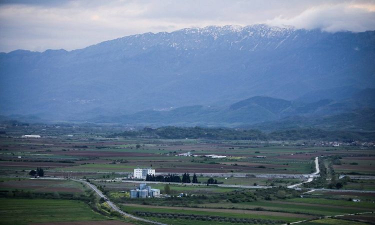 Καιρός: Πέμπτη με τοπικές βροχές και καταιγίδες – Πάνω από 20 βαθμούς η θερμοκρασία (pics)