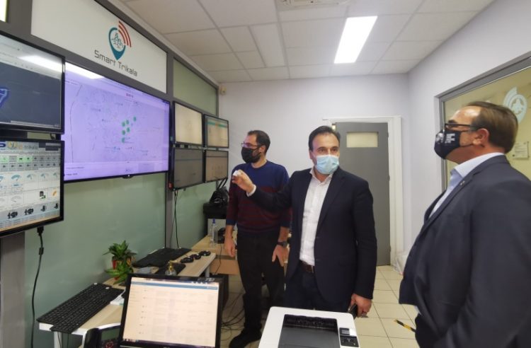 Οι περιβαλλοντικές εφαρμογές του Smart Trikala στη συνάντηση Δ. Παπαστεργίου – Π. Κόκκαλη