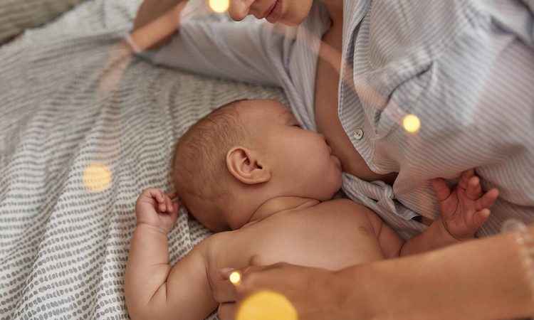 Ένα κουταλάκι του γλυκού μητρικό γάλα περιέχει 3.000.000 κύτταρα που σκοτώνουν τα μικρόβια