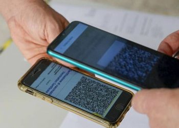 Νέα μέτρα: Τι ισχύει με τη λήξη του πιστοποιητικού εμβολιασμού για τους άνω των 60