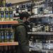 Νέα μέτρα: Πώς θα μπαίνουν οι μη εμβολιασμένοι σε σούπερ μάρκετ και φαρμακεία