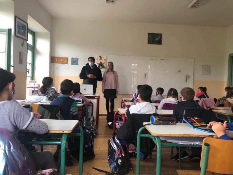 Στο 4ο Δημοτικό αντιπροσωπεία του τμήματος Διαιτολογίας και Διατροφολογίας