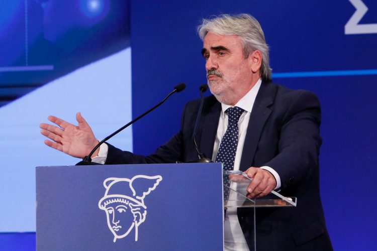 Ομιλητής στη γενική συνέλευση της ΚΕΕΕ ο Βασίλης Γιαγιάκος