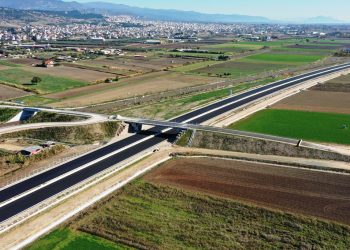 Το νότιο τμήμα του Ε65 πάει 1,5 χρόνο πίσω με ευθύνη Καραμανλή