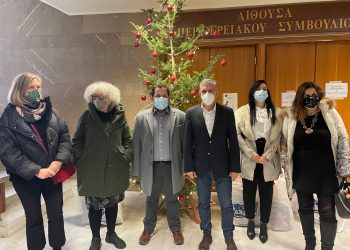 Μοίρασε δώρα σε παιδιά  που διεκδικούν ίσες ευκαιρίες στη ζωή  ο Περιφερειάρχης Θεσσαλίας