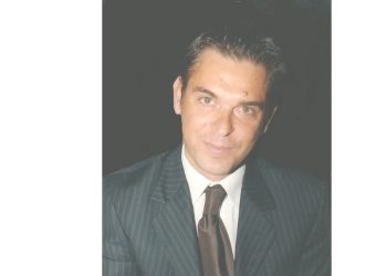 Θλίψη για το θάνατο του 55χρονου δασκάλου Κωνσταντίνο Παπαναστασίου