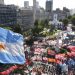 Αργεντινή: Δεκάδες χιλιάδες στον δρόμο εναντίον της νέας συμφωνίας με το ΔΝΤ