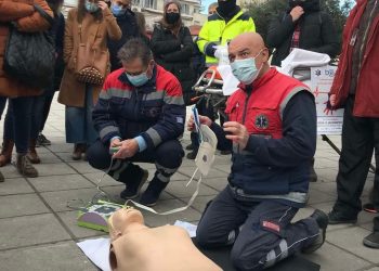 EKAB be S.A.F.E… Βασικές γνώσεις αντιμετώπισης καρδιακής ανακοπής απέκτησαν Τρικαλινοί 