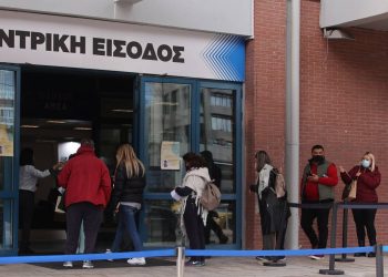 Τρίτη δόση εμβολίου: Τι ισχύει για πιστοποιητικά νόσησης και εμβολιασμού – Τι αλλάζει τη Δευτέρα