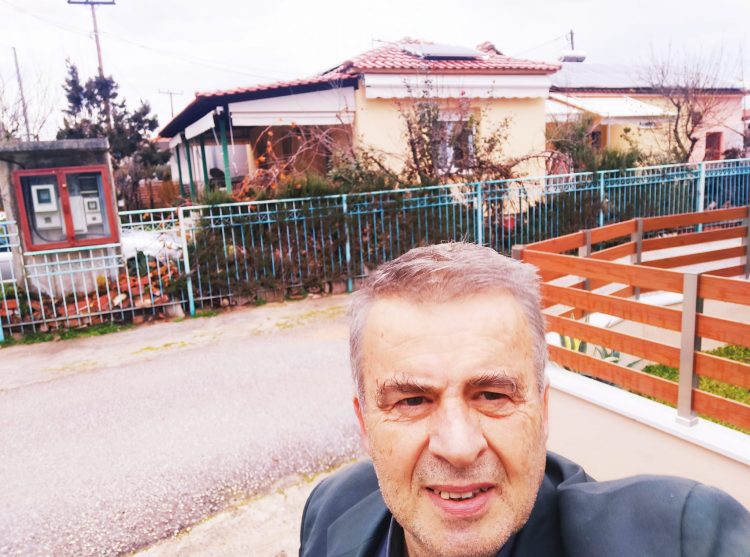 Τρίκαλα: Καθηγητής ηλεκτροδοτεί το σπίτι του από τον… ήλιο-Πρωτοποριακή εγκατάσταση Φωτοβολταϊκού σε μονοκατοικία στον Πυργετό