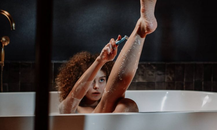5 tips για να απαλλαγείς από τους ερεθισμούς μετά το ξύρισμα