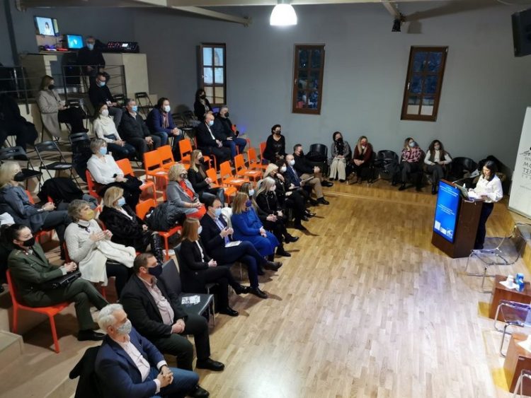 Τρίκαλα: Εναυσμα δράσεων για την ισότητα, ενάντια στη βία κατά γυναικών