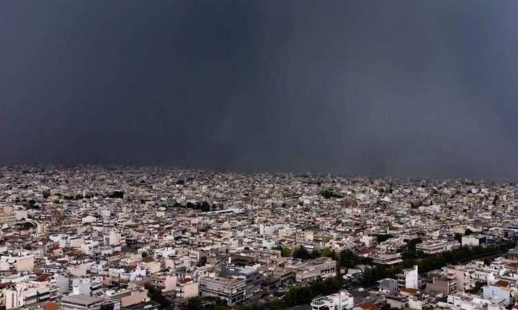 Καιρός: Βροχές και καταιγίδες στο μεγαλύτερο τμήμα της χώρας – Πού θα είναι έντονα τα φαινόμενα
