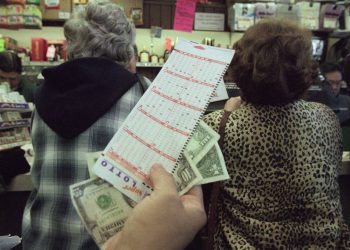 Γαλλία: Ένας υπερτυχερός κέρδισε 30 εκατομμύρια ευρώ στο ΛΟΤΤΟ