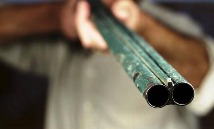 Φθιώτιδα: Συμπλοκή με πυροβολισμούς – Ένας τραυματίας