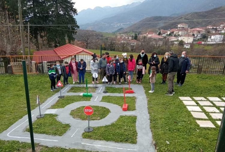 Μίνι πάρκο κυκλοφοριακής αγωγής στο Νηπιαγωγείο Προδρόμου