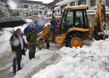 Σε ετοιμότητα ο Δήμος Πύλης με εκχιονισμούς-Κλειστά τα σχολεία σε Ελάτη και Στουρναραίικα