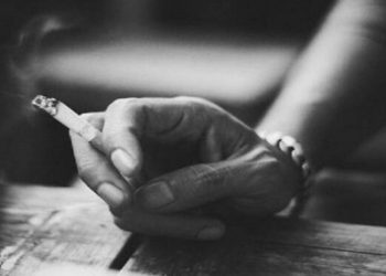 4 απαραίτητες βιταμίνες που βοηθούν και “θεραπεύουν” τους πνεύμονες μετά το κάπνισμα