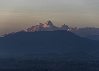 Η μεγαλύτερη οροσειρά του κόσμου είναι τα Σομαλάια – Αλλά δεν θα τη δούμε ποτέ (vid)