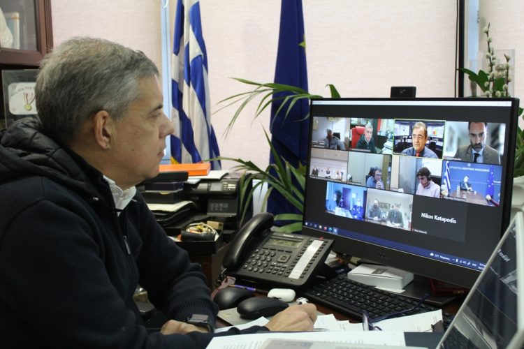 Επιφυλακή ενόψει της κακοκαιρίας «Διομήδης» – Αναμένονται ισχυρές βροχοπτώσεις και χιονοπτώσεις
