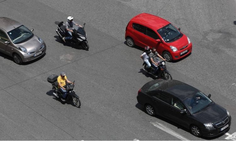 Τέλη κυκλοφορίας 2022: Μέχρι πότε μπορείτε να πληρώσετε – «Τσουχτερά» πρόστιμα